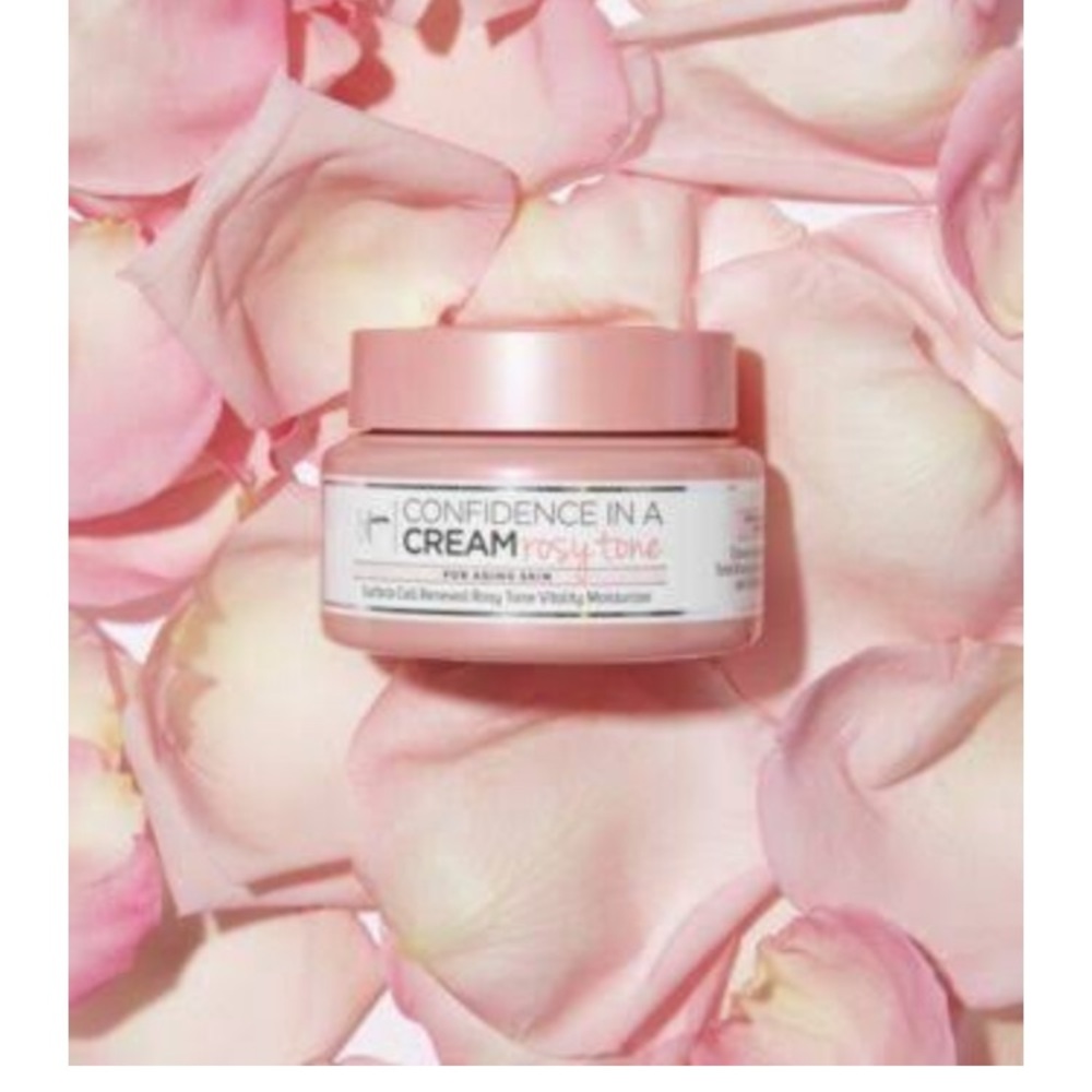 It Cosmetics Confidence in a cream Rosy Tone